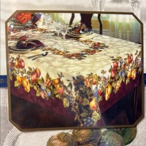 Kemp & Beatley Shiraz 60 x 84 Oblong Fabric Tablecloth